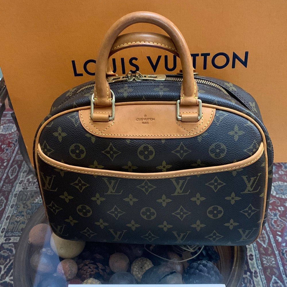 Preloved Louis Vuitton Trouville in Monogram